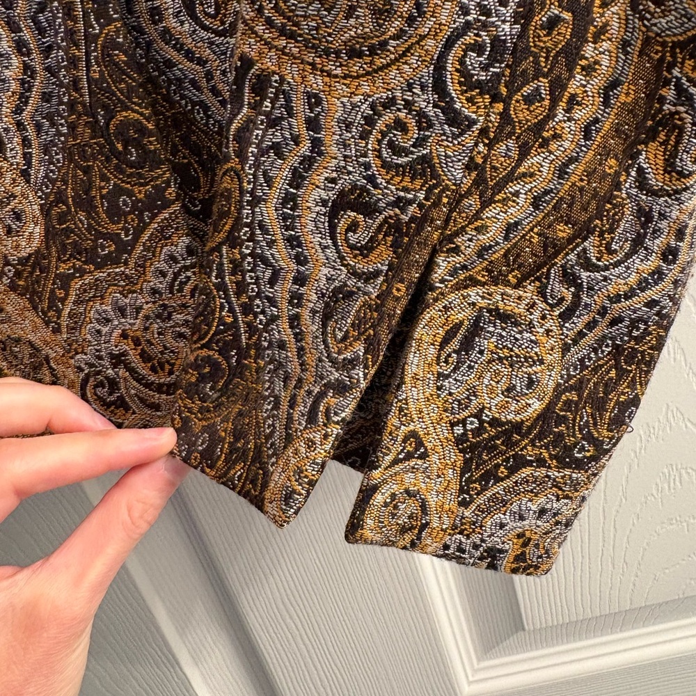 Paisley Patterned Blazer - Picture 2 of 4